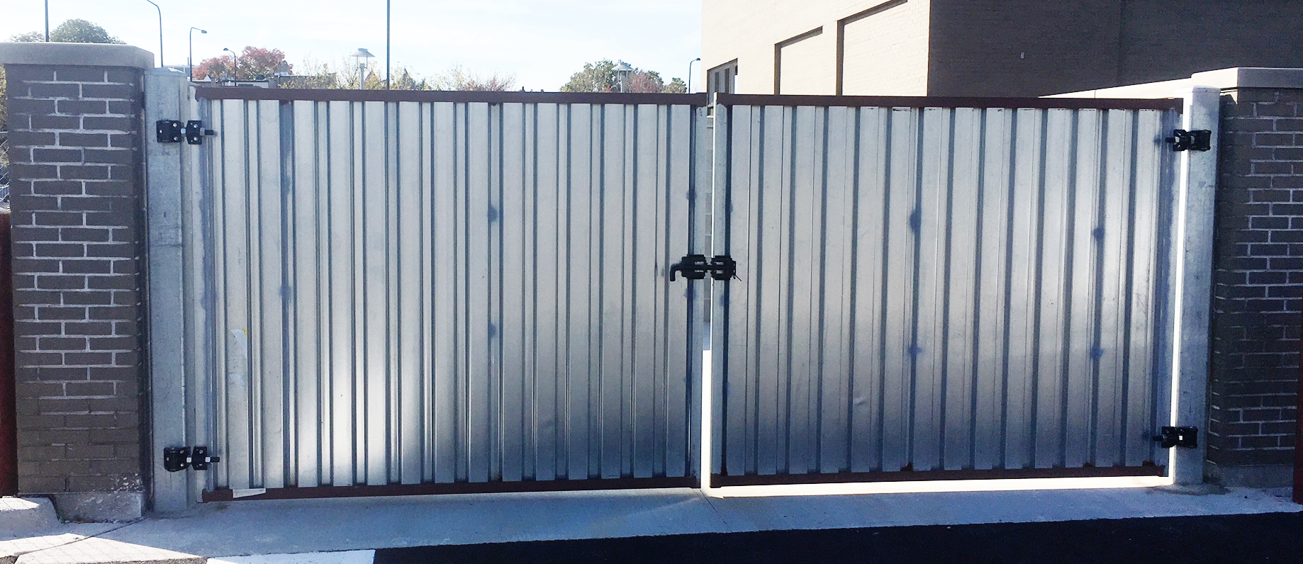 Slide & Swing Gates Peerless Fence